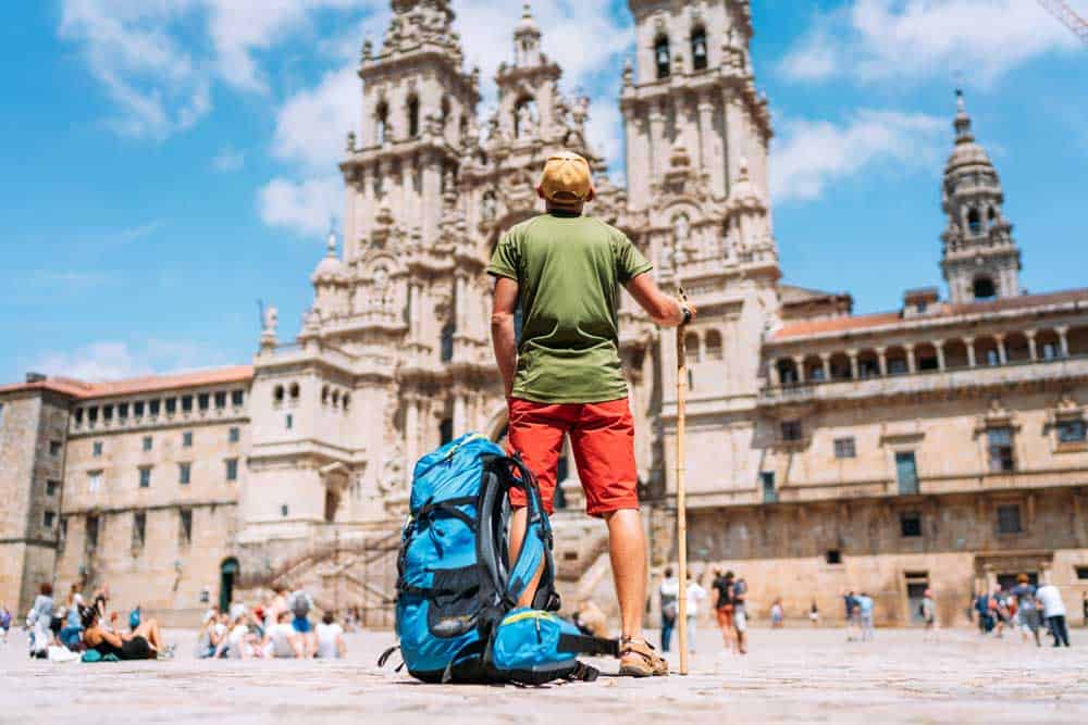Jakobsweg Spanien: Galicien entspannt zwischen Landschaft, Geschichte und Genuss entdecken Santiago-de-Compostela-erreicht